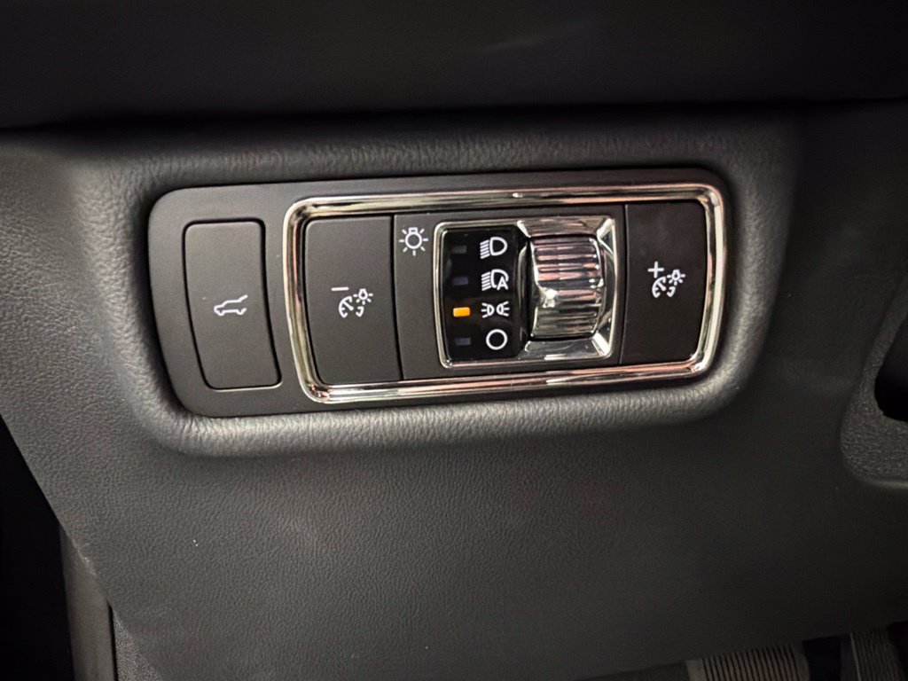 New 2026 Lincoln Aviator Black Label w/ Jet Appearance Package AWD/4WD image 23