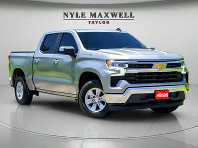 Used 2024 Chevrolet Silverado 1500 LT w/ Convenience Package II