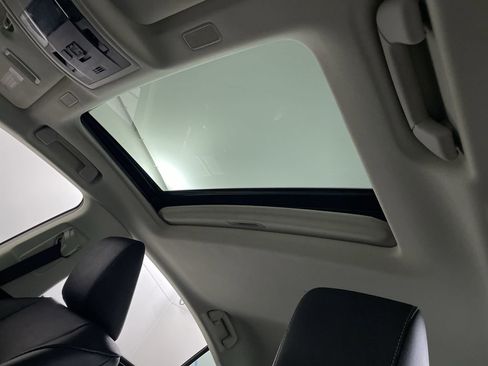 Used 2021 Lexus ES 250 w/ Premium Package image 19