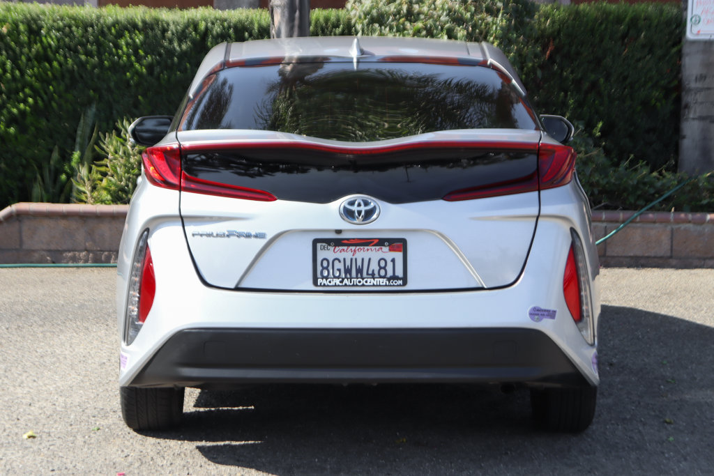 Used 2018 Toyota Prius Prime Premium w/ Carpet Mat Package FWD image 7