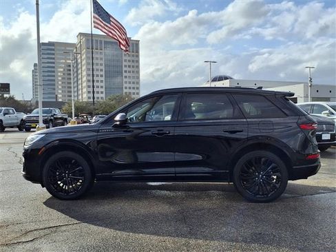 Certified 2023 Lincoln Corsair Reserve w/ Equipment Group 202A image 24