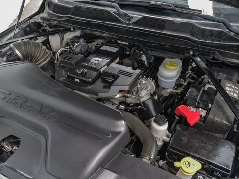 Used 2023 RAM 3500 Laramie AWD/4WD image 58