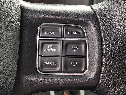 Used 2017 RAM 1500 Express image 21