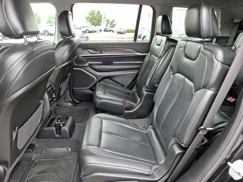 Used 2021 Jeep Grand Cherokee L Limited image 12