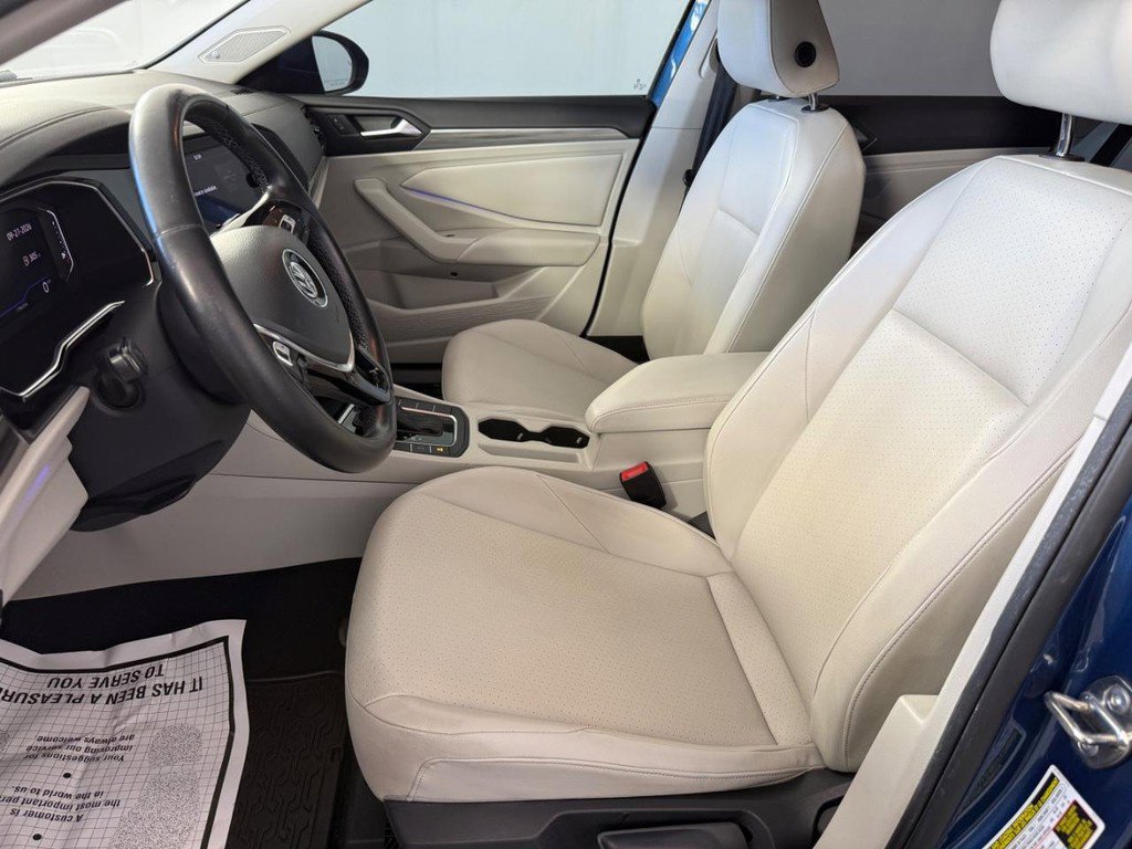 Used 2019 Volkswagen Jetta SEL FWD image 17