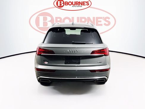 Used 2023 Audi Q5 2.0T Premium w/ Convenience Package AWD/4WD image 9