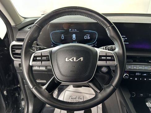 Used 2024 Kia Telluride LX image 18