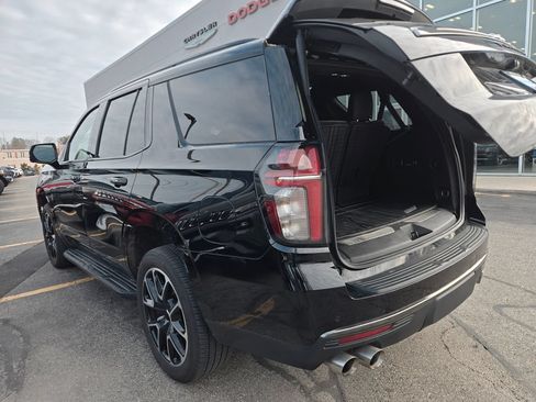 Used 2022 Chevrolet Tahoe RST w/ Sport Performance Package AWD/4WD image 10