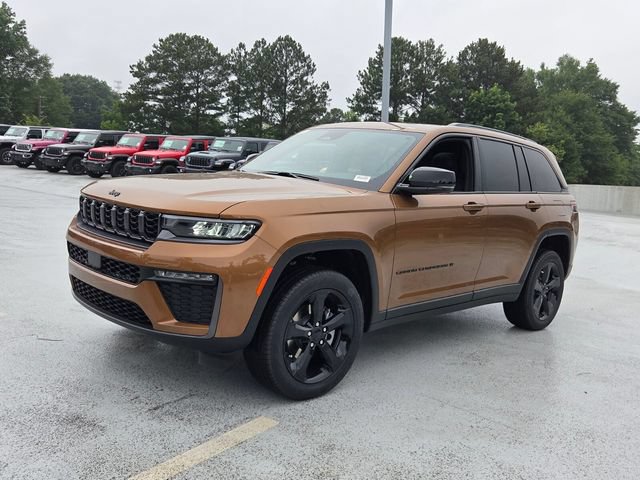 New 2026 Jeep Grand Cherokee Limited w/ Limited Altitude Package RWD image 3