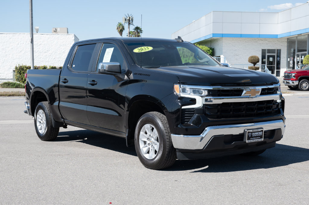 Used 2025 Chevrolet Silverado 1500 LT w/ LPO, Dark Essentials Package RWD image 1