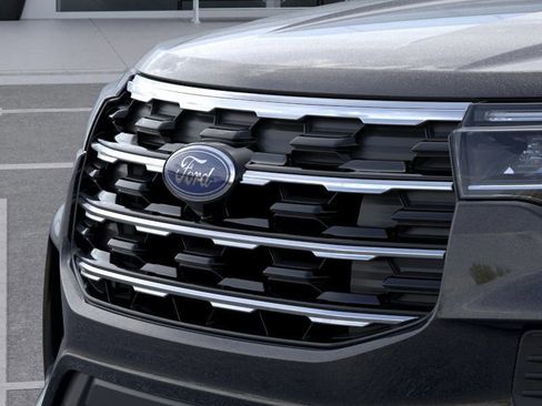 New 2026 Ford Explorer Active image 17
