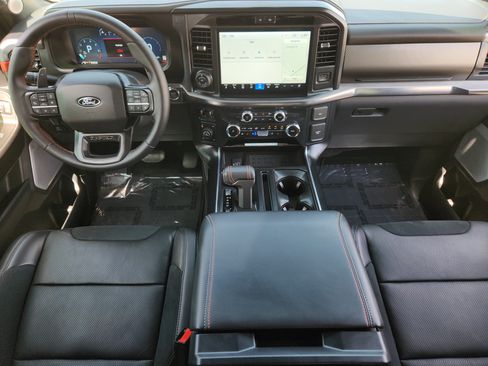 Used 2025 Ford F150 Raptor AWD/4WD image 25