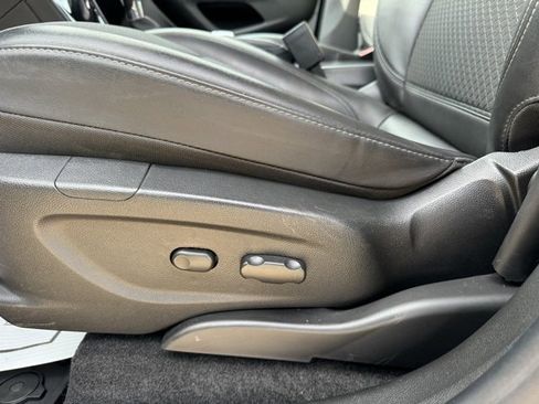 Used 2022 Buick Encore Preferred w/ Safety Package image 12