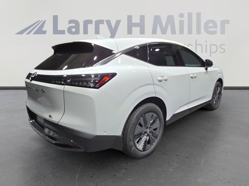 New 2025 Nissan Murano SL image 5