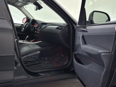 Used 2016 BMW X3 xDrive28i image 24