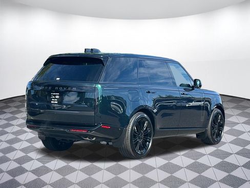 New 2026 Land Rover Range Rover Long Wheelbase SE AWD/4WD image 8