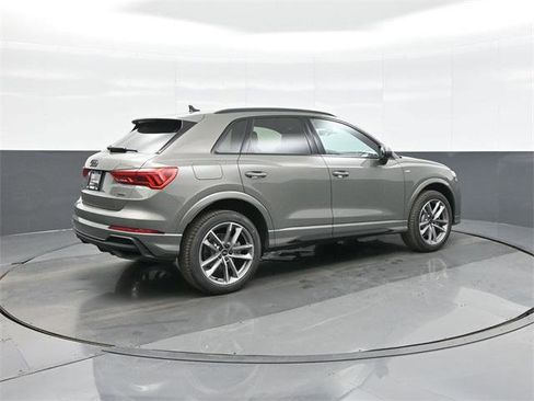 New 2025 Audi Q3 2.0T Premium image 7