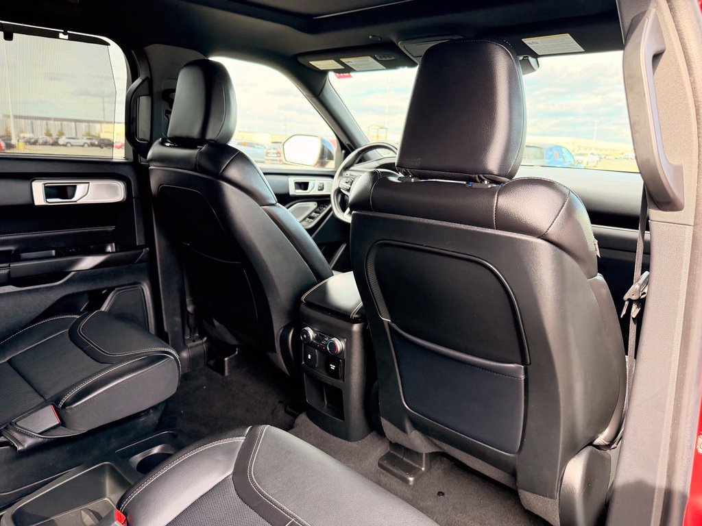 Used 2020 Ford Explorer ST w/ Premium Technology Package AWD/4WD image 17