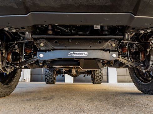 Used 2025 GMC Sierra 2500 Denali Ultimate image 15