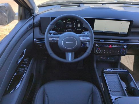 New 2026 Hyundai Tucson Limited w/ Tow & Go Package image 19