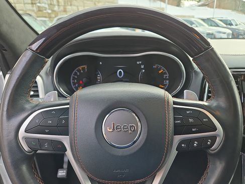 Used 2020 Jeep Grand Cherokee Summit image 21