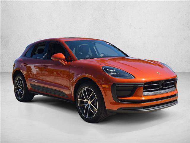 Used 2024 Porsche Macan AWD/4WD image 7