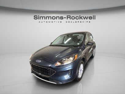 Used 2022 Ford Escape SE w/ Cold Weather Package