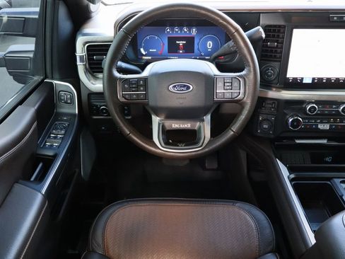 Used 2025 Ford F350 King Ranch w/ FX4 Off-Road Package image 24