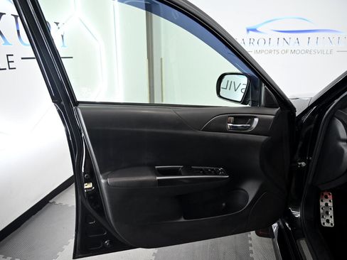 Used 2011 Subaru Impreza WRX STI image 16