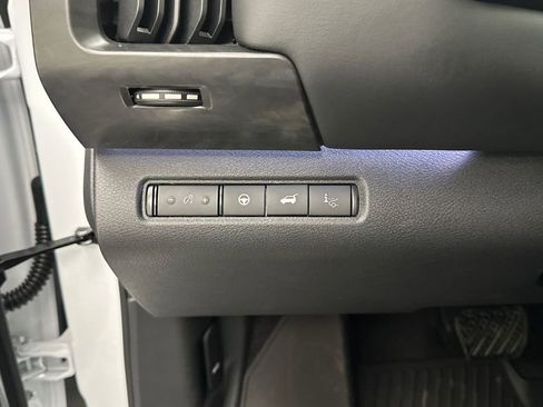 New 2026 Nissan Pathfinder Platinum AWD/4WD image 23