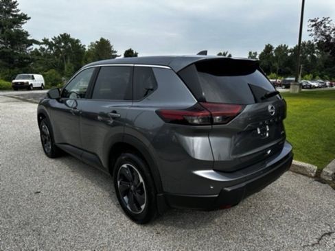 New 2026 Nissan Rogue SV w/ Cold Weather Package image 7