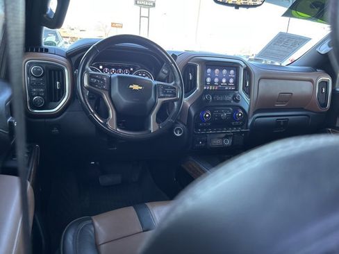 Used 2023 Chevrolet Silverado 3500 High Country w/ Z71 Off-Road Package image 22