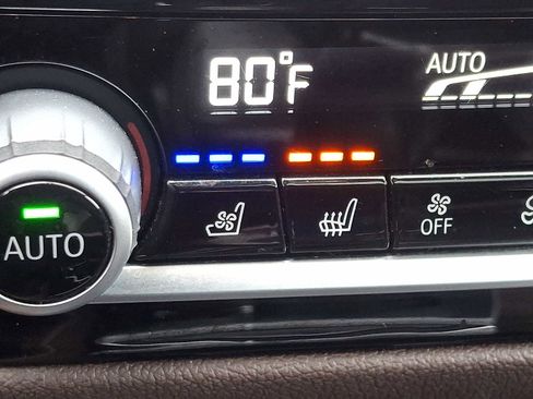 Certified 2022 BMW 540i xDrive 540i xDrive w/ M Sport Package image 25