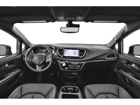 New 2026 Chrysler Voyager LX image 6