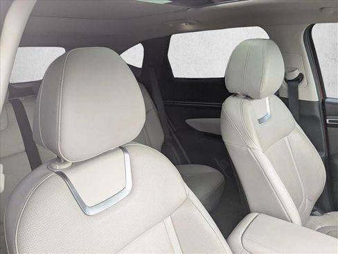 Used 2023 Hyundai Tucson Limited FWD image 19