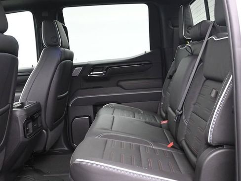 Used 2024 GMC Sierra 1500 AT4X image 24