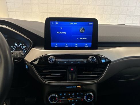 Used 2022 Ford Escape SEL image 23