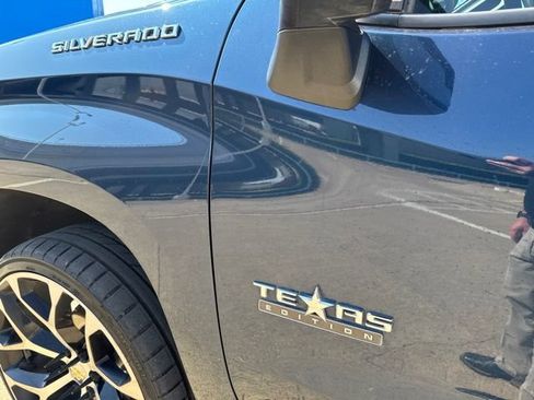 Used 2020 Chevrolet Silverado 1500 LT w/ Texas Edition RWD image 7