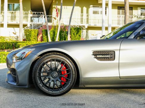 Used 2019 Mercedes-Benz AMG GT Coupe image 4