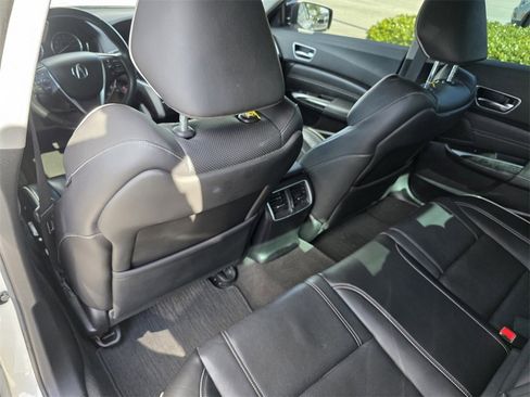 Used 2020 Acura TLX w/Technology Pkg image 16