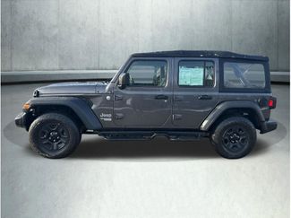 Used 2018 Jeep Wrangler Unlimited Sport video 2