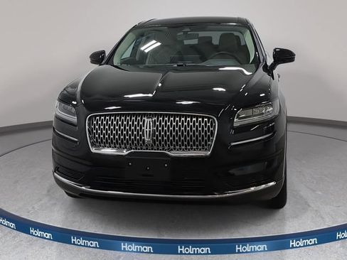 Certified 2022 Lincoln Nautilus AWD w/ Premium Package image 3