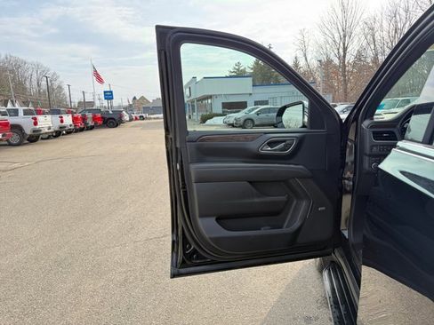 Certified 2023 Chevrolet Tahoe Premier w/ Max Trailering Package image 23