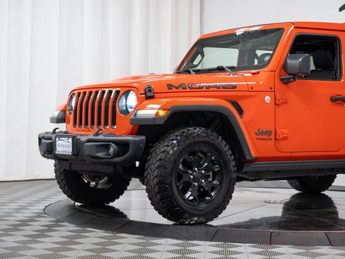 Used 2019 Jeep Wrangler Unlimited Sahara w/ Quick Order Package 24M Moab AWD/4WD image 25