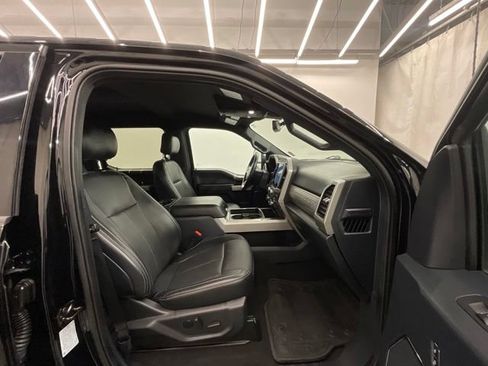 Used 2022 Ford F350 Lariat w/ Lariat Ultimate Package AWD/4WD image 24