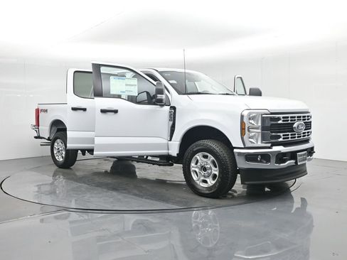 New 2026 Ford F250 XL w/ STX Appearance Package image 38