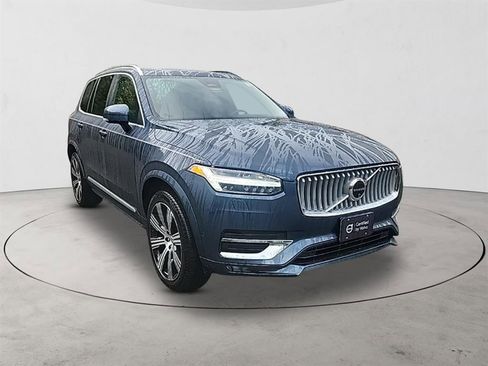Certified 2025 Volvo XC90 B6 Ultra w/ Protection Package AWD/4WD image 7