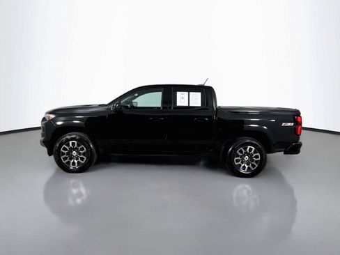 Used 2023 Chevrolet Colorado Z71 w/ Z71 Convenience Package 2 AWD/4WD image 9