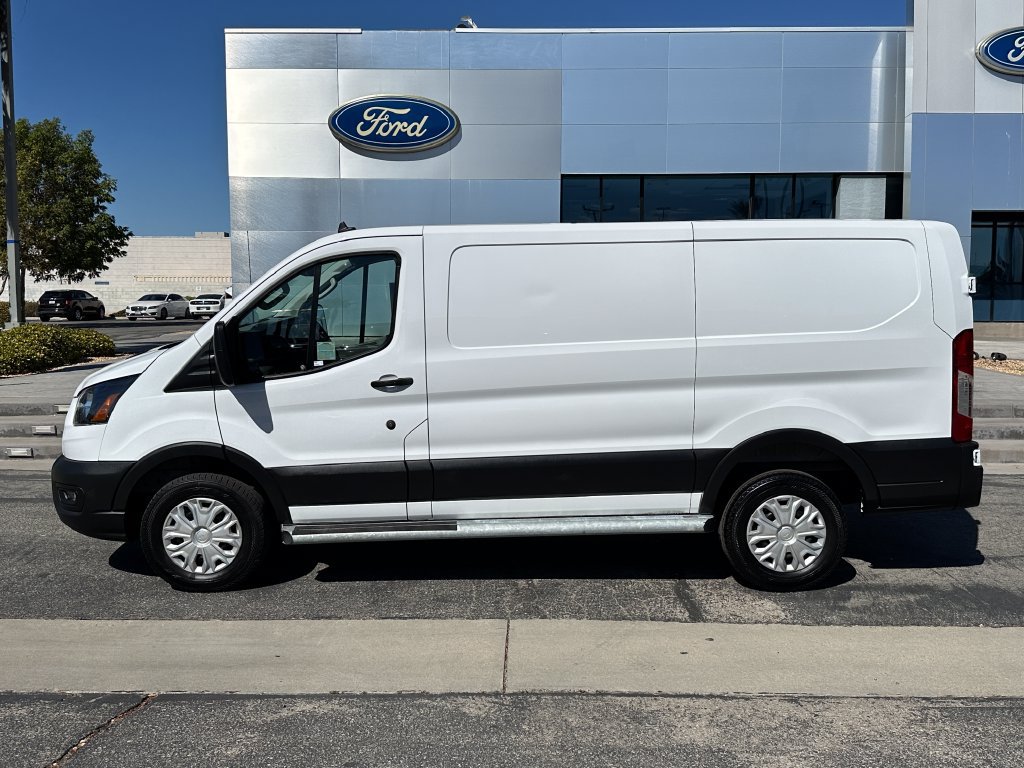 Used 2025 Ford Transit 250 Low Roof w/ Exterior Upgrade Package RWD image 3