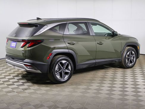 Certified 2025 Hyundai Tucson SEL image 9